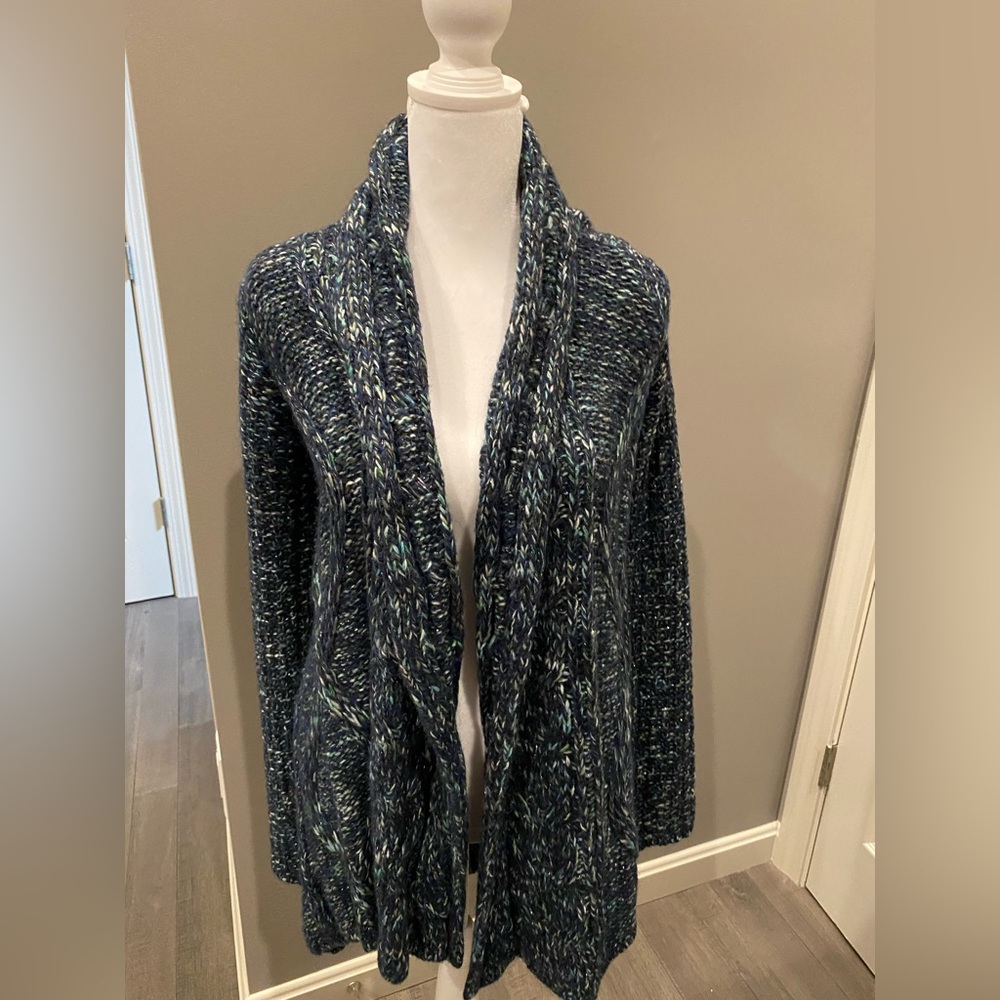 Women’s open front sweater